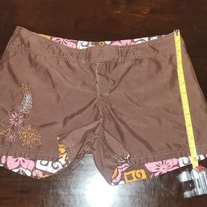 Embroidered Brown Women's Athletic Shorts